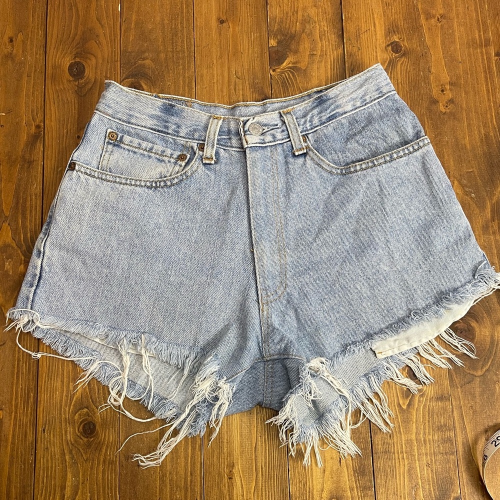 Jean shorts mid wash daisy dukes